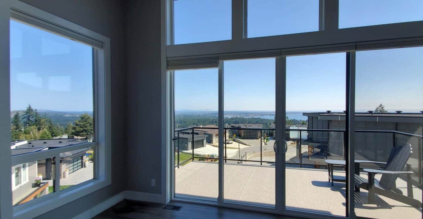 Home window cleaning services by R&R Window Tinting in Victoria BC